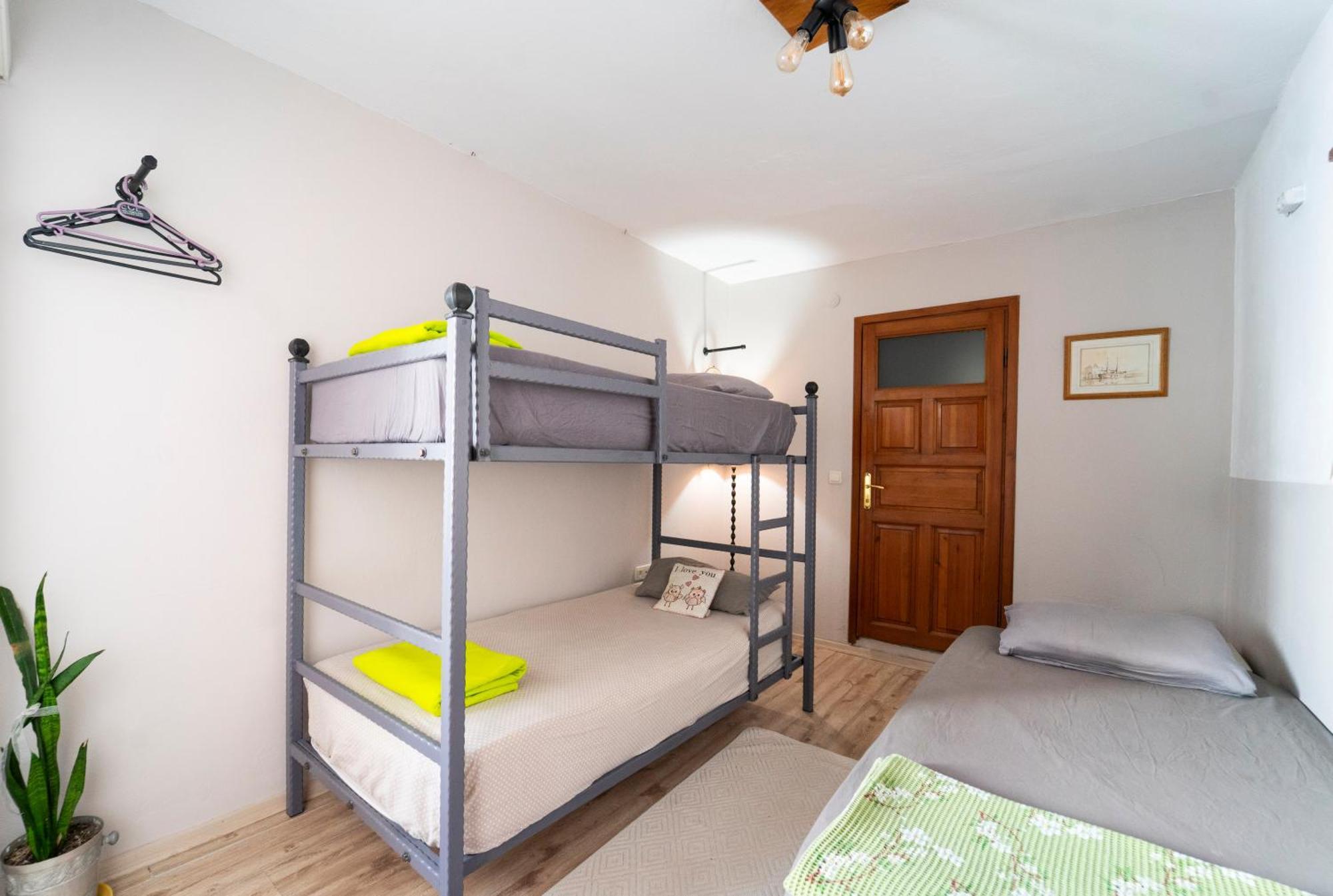 La Luna Hostel Бодрум Экстерьер фото